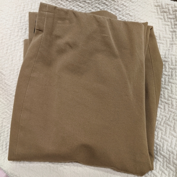 Everlane Side Zip Stretch Cotton Work Pant Ochre - Picture 6 of 7